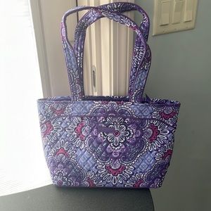 NWOT Vera Bradley “Mandy” in Lilac Tapestry